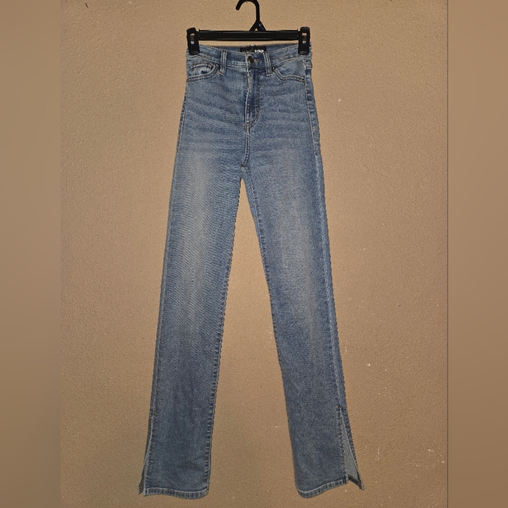 Fashion Nova light blue jeans, size S